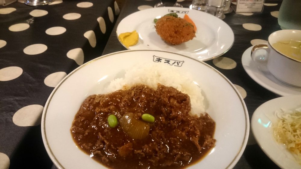 堂島周辺ランチ〈イズント〉