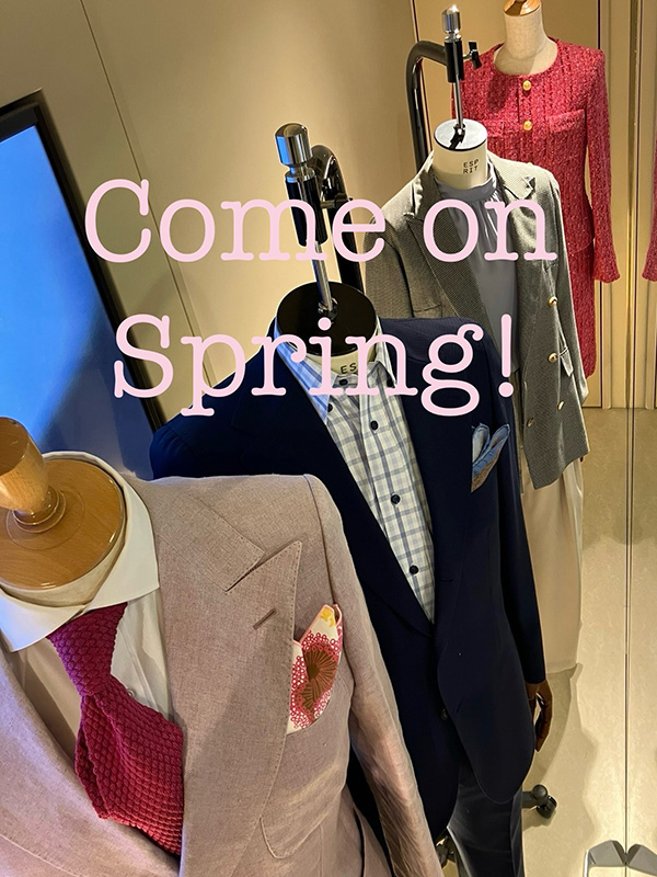 春の装い（春らしいスーツ、ツィードスーツ）〈イズント〉